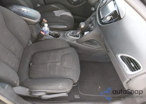 2013 Dodge Dart Sxt z USA, uszkodzony, nr VIN 1C3CDFBA0DD310873